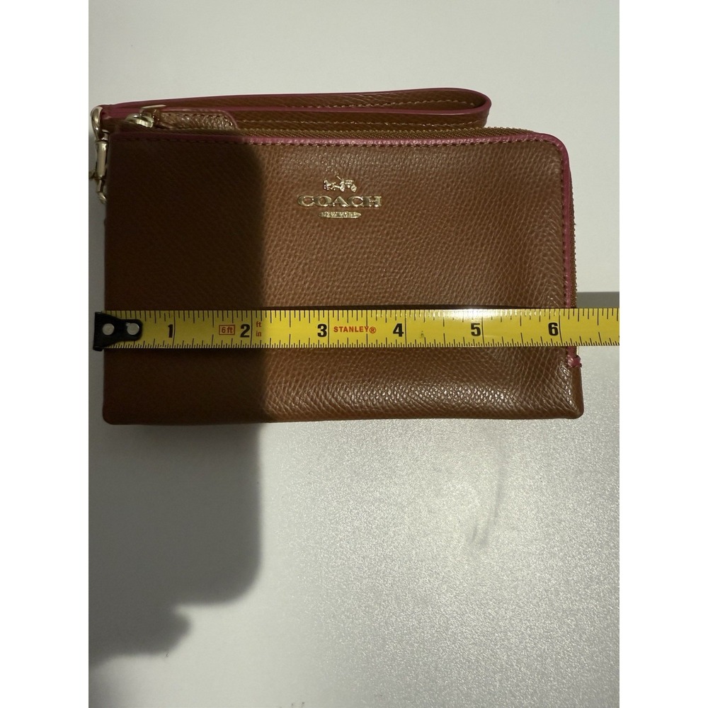 Coach Brown Pebbled Leather‎ Double Zipper Closure Wristlet - Wallet T - Picture 11 of 13